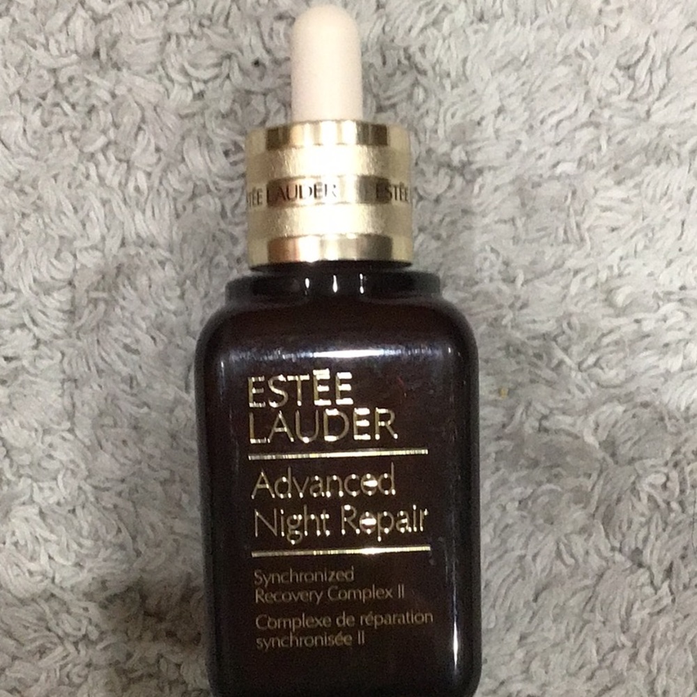 Estée Lauder advance night repair